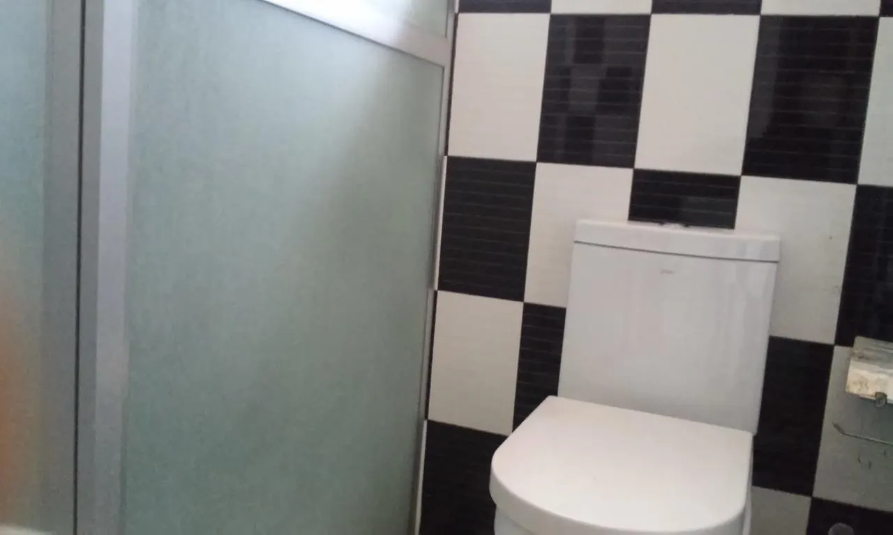 Negombo Hostel Villa
