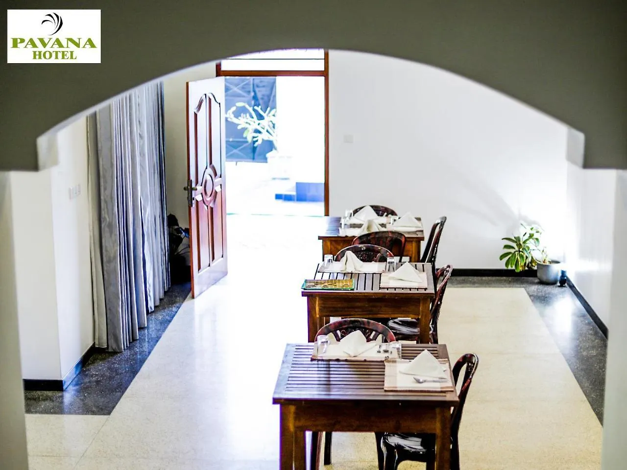 Negombo Hostel Villa